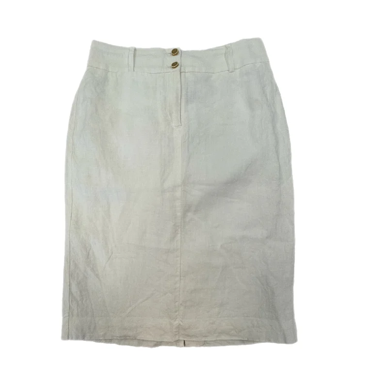 Skirt Mini & Short By Banana Republic In White, Size: 2