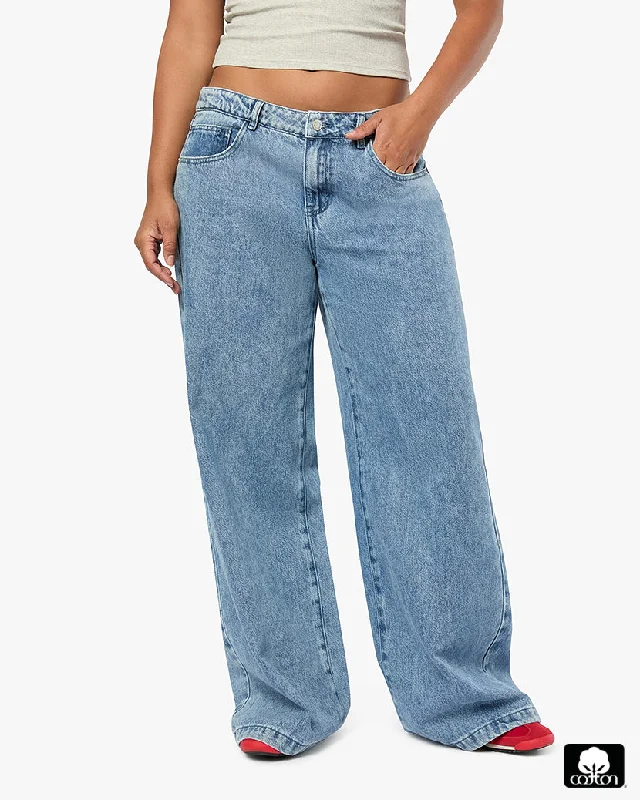 Relaxed Low Rise Baggy Pant