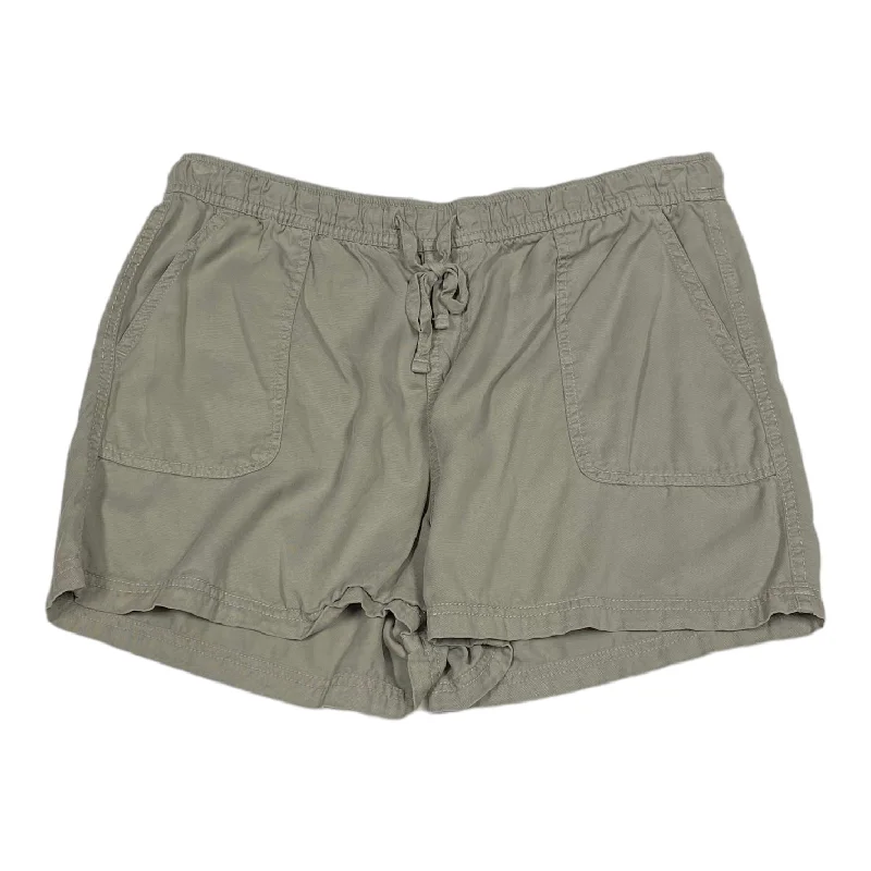 Shorts By C And C  Size: L