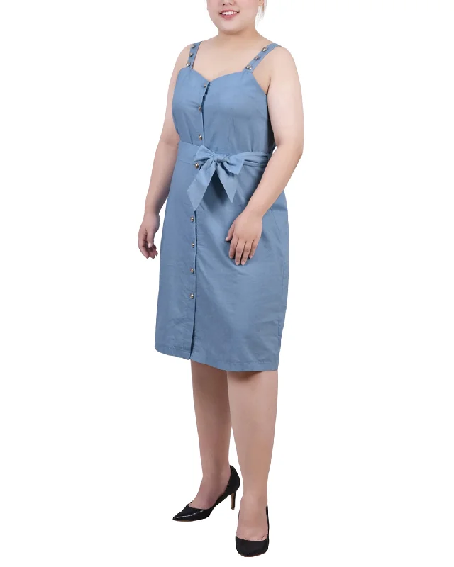 Plus Size Sweetheart Neck Chambray Sundress