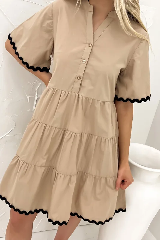 Kruze Mini Dress Latte Black