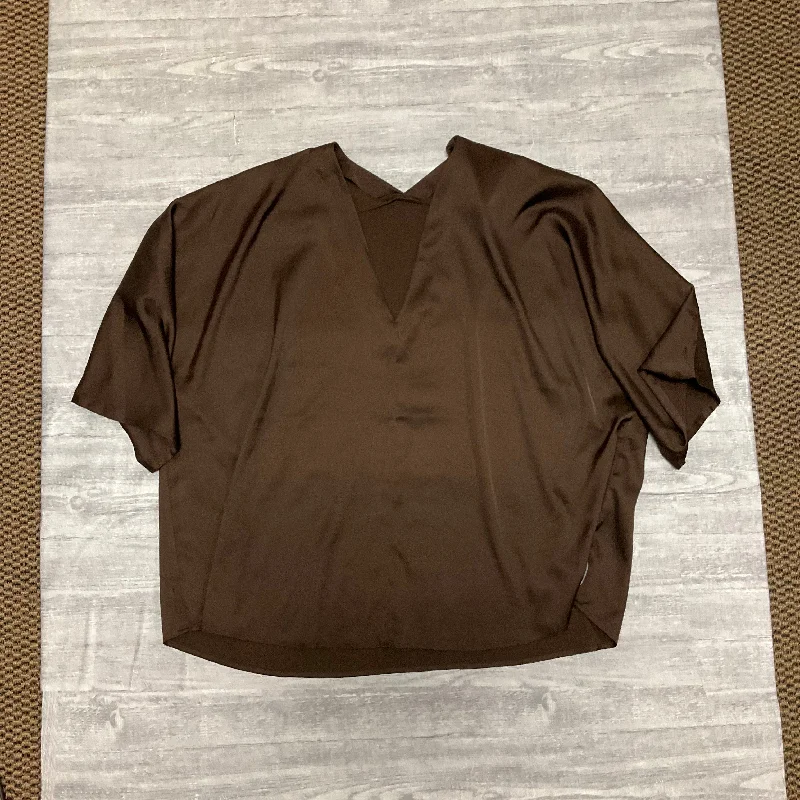 Top Short Sleeve By Banana Republic In Brown, Size: Xl